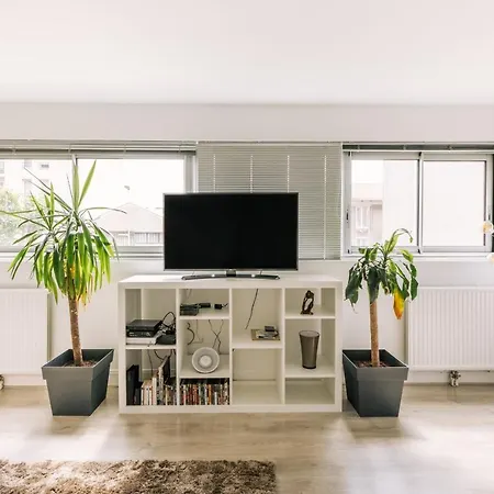 Guestready - Beautiful And Light 1br Near Metro Appartamento *